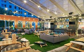 Aloft Austin Downtown